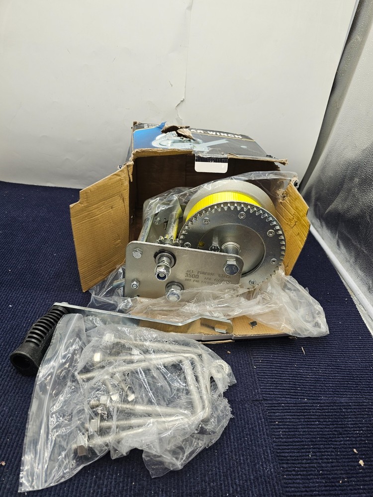 3500LBS CAPACITY ALL PURPOSE GEAR WINCH ASSEMBLY 10m Rope Length