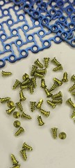 Titanium cranio mesh plate 100mm X 100mm 2 pcs,45 pcs screw, 1 screwdriver