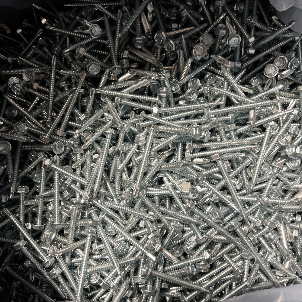 2000 Pack Pro-Twist 5/16″ Hex Washer Head Self-Drilling Screws HWD10200