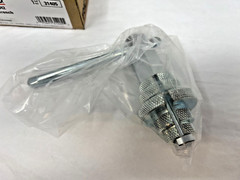 NEW Ridgid 31405 342 Internal Wrench 4 1/2″, 1″ – 2″ Pipe Capacity, 15/8 lbs