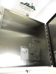 COOPER B-LINE SST ENCLOSURE , LR78446 , 24″L x 24″W x 8″H , with DOOR SEAL