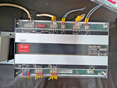 DANFOSS ADAP-KOOL TYPE AKC 24P2 084B2028 24Vac 50/60 HZ 6W