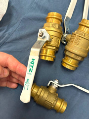 LOT {6} 1″ Ball Valves P X P; {4} 1″, {1} 3/4 {1} 1-1/4 Full Port Made in Italy