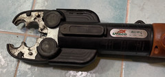 Utilco BLL-W-I 18 Volt 6 Ton In-line Press Crimper Milwaukee Battery Powered 2