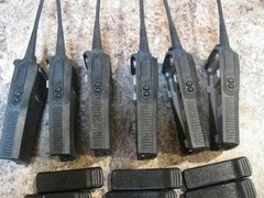 MOTOROLA CP200 AAH50RDC9AA1AN 438-470 UHF 4 CH Radio 4 Watts w/ Cgr (Lot#BP672)
