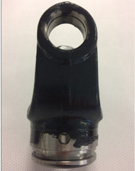 SERIES 4 METRIC WELD ON / PIN YOKE FOR INSIDE TRIANGLE TUBING EUROCARDAN 1704029