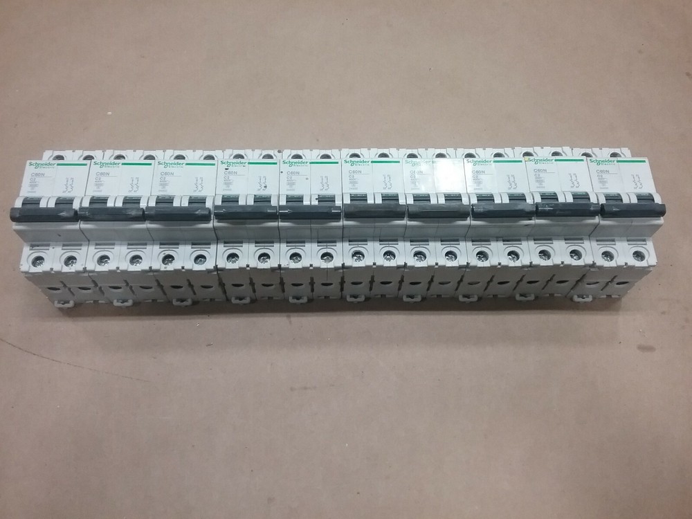 Lot of 10 Schneider Electric C60N C2 Circuit Breaker 2A 2 Pole #02F74