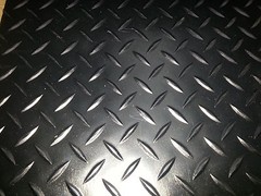 DIAMOND Self-Adhesive Rubber Safety Mat 12 in. x 12 in.