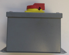 SQUARE D 20 AMP 600VAC MAC ROTARY HANDLE 3 POLE LOAD BREAK SWITCH P/N: V1A30X11