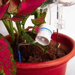 “Automatic Plant Drip Watering System, 350ml Adjustable Watering Bag”