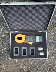 Reed Clamp-On Ground Resistant Tester MS2301