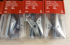 18 Pieces 3/16 in. x 4 in. Zinc-Plated Toggle Bolts, Mushroom Phillips Head. NIB