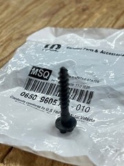 NEW OEM RAM CHALLENGER CHRYSLER 200 300 Air Box Cleaner Screw Chrysler 6509605AA