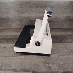 GBC Image Maker 2000 Comb Binding Machine