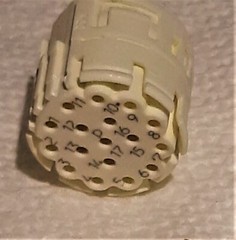 17 pcs. of TE 60.011.11 Circular Metric Connector Female Pins Read Description