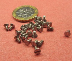 Flat Head Slotted Machine Screw 18-8 Stainless Steel, 2-56 x 3/16″ L 300 Pcs