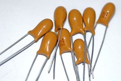 1 ea DIP Tantalum Capacitor Pick Values from 0.1UF-100uF 10V-50V 10% Mr Circuit