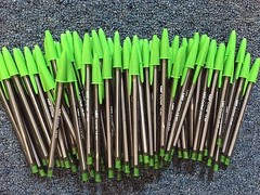Lot of 100 GREEN Bic Cristal Ballpoint Pens 1.6mm BOLD POINT ~ Sale Price!!!
