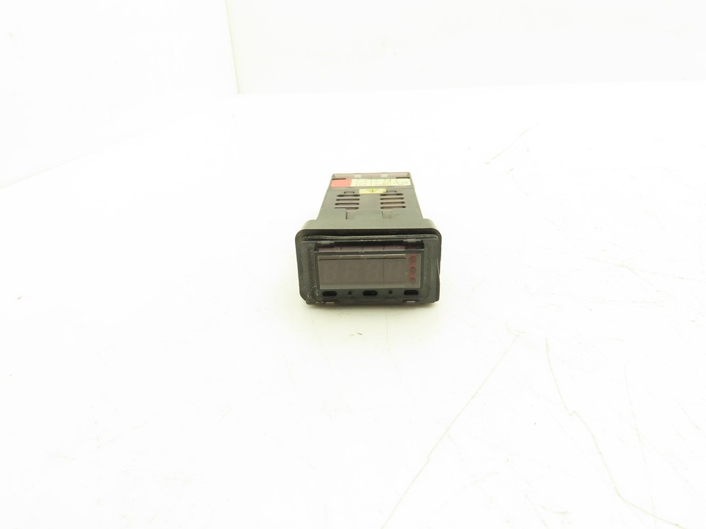 Watlow 935A-1CD1-BA0R Temperature Controller 24V 8VA Missing Front