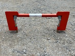 Kubota LA950A LA1001 LA1002 LA1150A Loader To Skid Steer Quick Attach Adapter