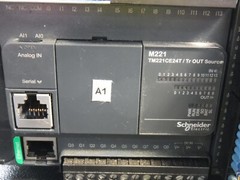 Schneider Electric M221 TM221CE24T/Tr OUT Source / TM3AI8 / TM3DM8R