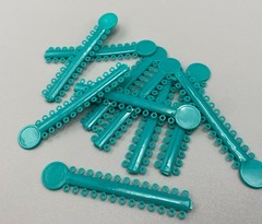 1040Pcs Dental Orthodontic Elastic Ligature Ties Rubber Bands for Brackets Brace