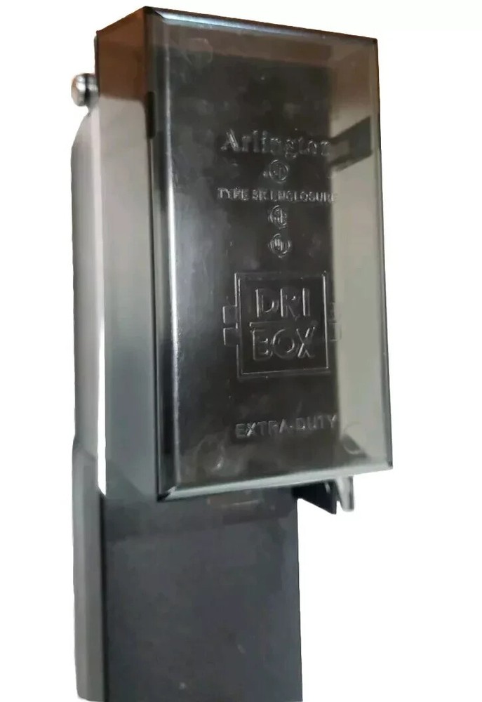 Arlington GPD19B Gard-N-Post Low-Profile Outdoor Landscape Lighting Pole, New