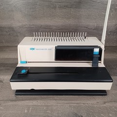 GBC Image Maker 2000 Comb Binding Machine