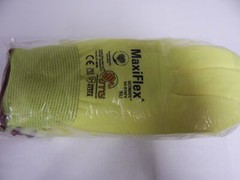 Maxiflex Ultimate 34-874FY size large (listing is for 3 pars)