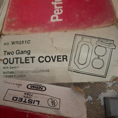American Electric Perfect-Line Outdoor Duplex Outlet Cover Lot WR100-C 728A