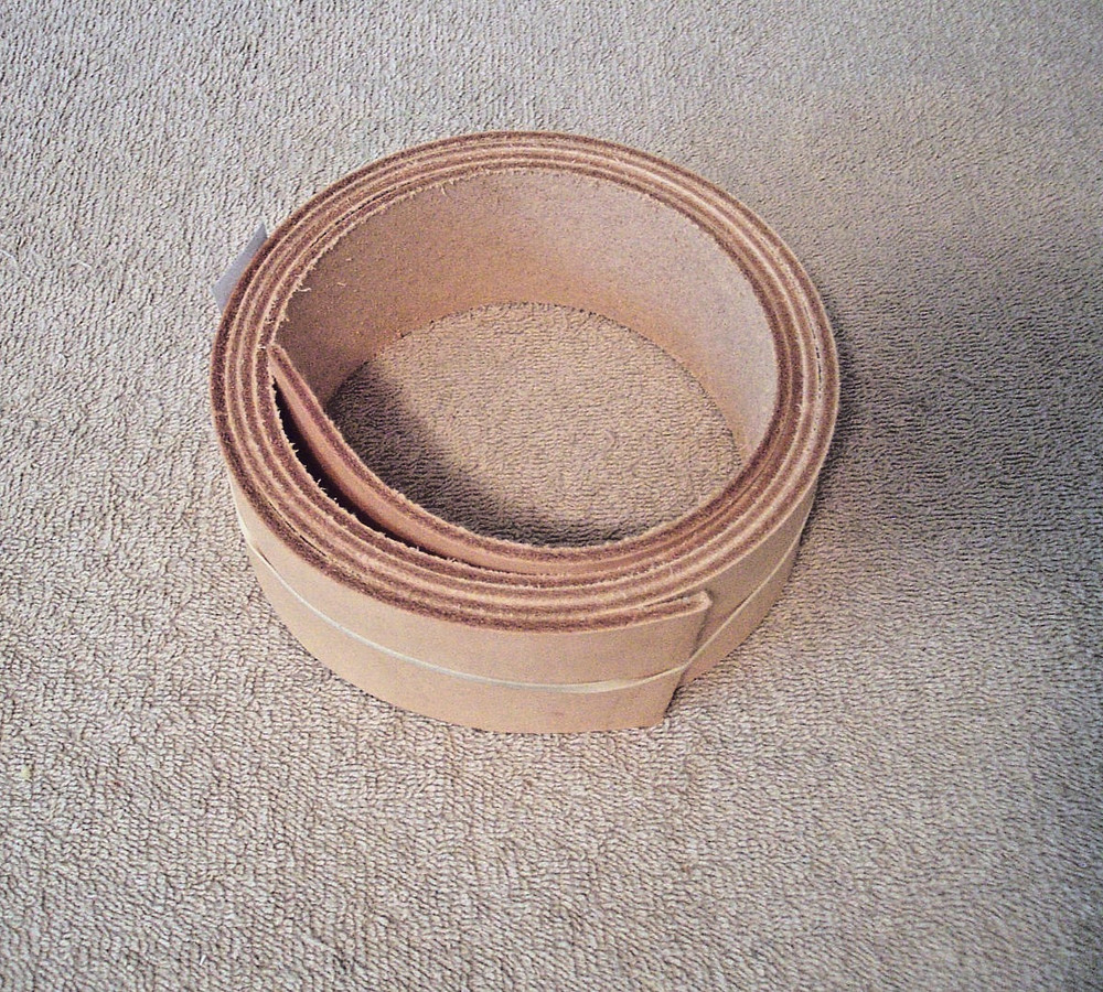 22 in x 66 in TANNED BELT STRAPPING LEATHER NATURE COLOR, Not Died 3-4 mm