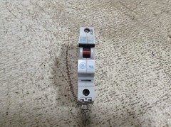 GE General Electric V07110 C-10 10 Amps 277/480 V 1 Pole Circuit Breaker