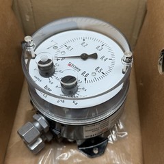FISCHER DS21 DS21010A21BK0W00 DIFFERENTIAL PRESSURE INDICATOR 2109986.01.001 New