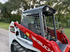 2021 KUBOTA U27-4 MINI EXCAVATOR – HYDRAULIC THUMB – ZERO TAIL SWING – QUICKTACH