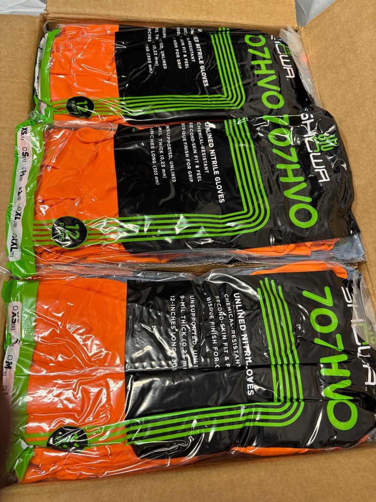 Chemical Resistant Nitrile Rubber 9mil Cleaning Gloves – Showa 707HVO – LARGE