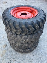 5.70-12 Heavy Duty L23, L28 Bobcat Tires/Rims w/5 on 5.5″ Bolt Circle 3.7″Center