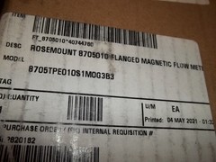 NIB ROSEMOUNT 8732EMT1A1N5M4 8705TPE010S1M0G3B3 MAGNETIC FLOW METER (HH6)