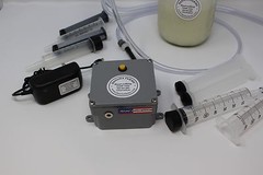 Dansha Farms™ Goat Sheep Cow Rechargeable Vacuum Milk Machine 1/2 Gallon 2 Teat
