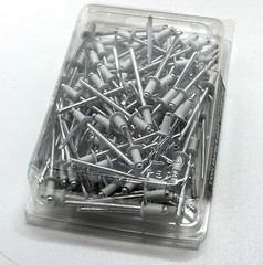One box of 12 x 100 Amerimax ALUMINUM 1/8″ RIVETS White 100 Per Pack (1200 pcs)