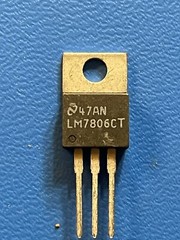 LM7806CT IC VOLTAGE REGULATOR 6V 1.5 A ST TO-220 (5 PER LOT)