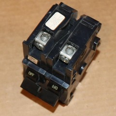 Nice FPE Federal Pacific Thick NA240 2 Pole 40 Amp You Get This Breaker GN#01
