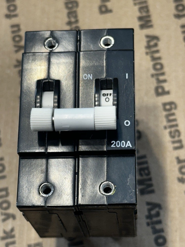 CBI D2PB200BSNM00S 200A 2-Pole Circuit Breaker DD Frame 80V 20kA Telecom DC