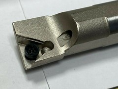 Kennametal 5651948, 0.62″ Min Bore, 0.905″ Max Depth, Right Hand Boring Bar