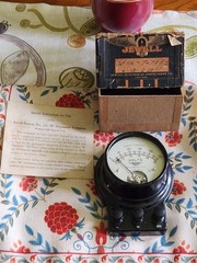 VTG JEWELL ELECTRICAL INSTRUMENT CO. #116 DERECT CURRENT VOLT GAUGE TESTING TOOL