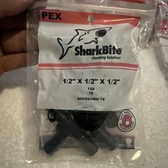 7pc Lot Of SharkBite 1/2 Straight & Elbow Connectors. See Pictures