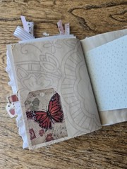 Junk Journal, Silly Goose mindfulness Gratitute 40 Embellished Pages. 4.5×5