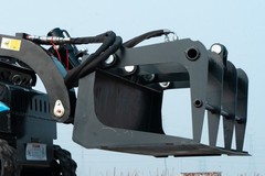 Mini Skid Steer Heavy Duty Grapple Bucket Solid Bottom– Fits TYPHON STOMP X1300