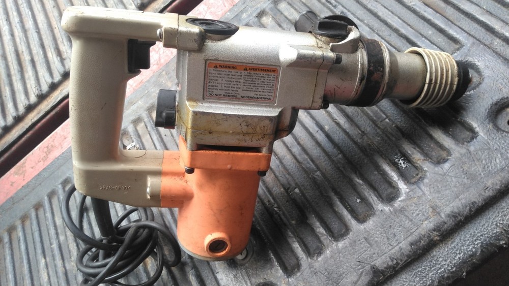 chicago electric rotary hammer drill (Corded)
