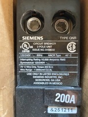 SIEMENS QN2200R 200 Amp 2 Pole 240 Volt Circuit Breaker
