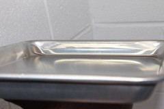 Professional Winco ALXP1013 1/4 Sheet 20 Gauge Aluminum Sheet Pan Baking Tray
